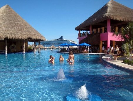 Norwegian Spirit docked in Costa Maya